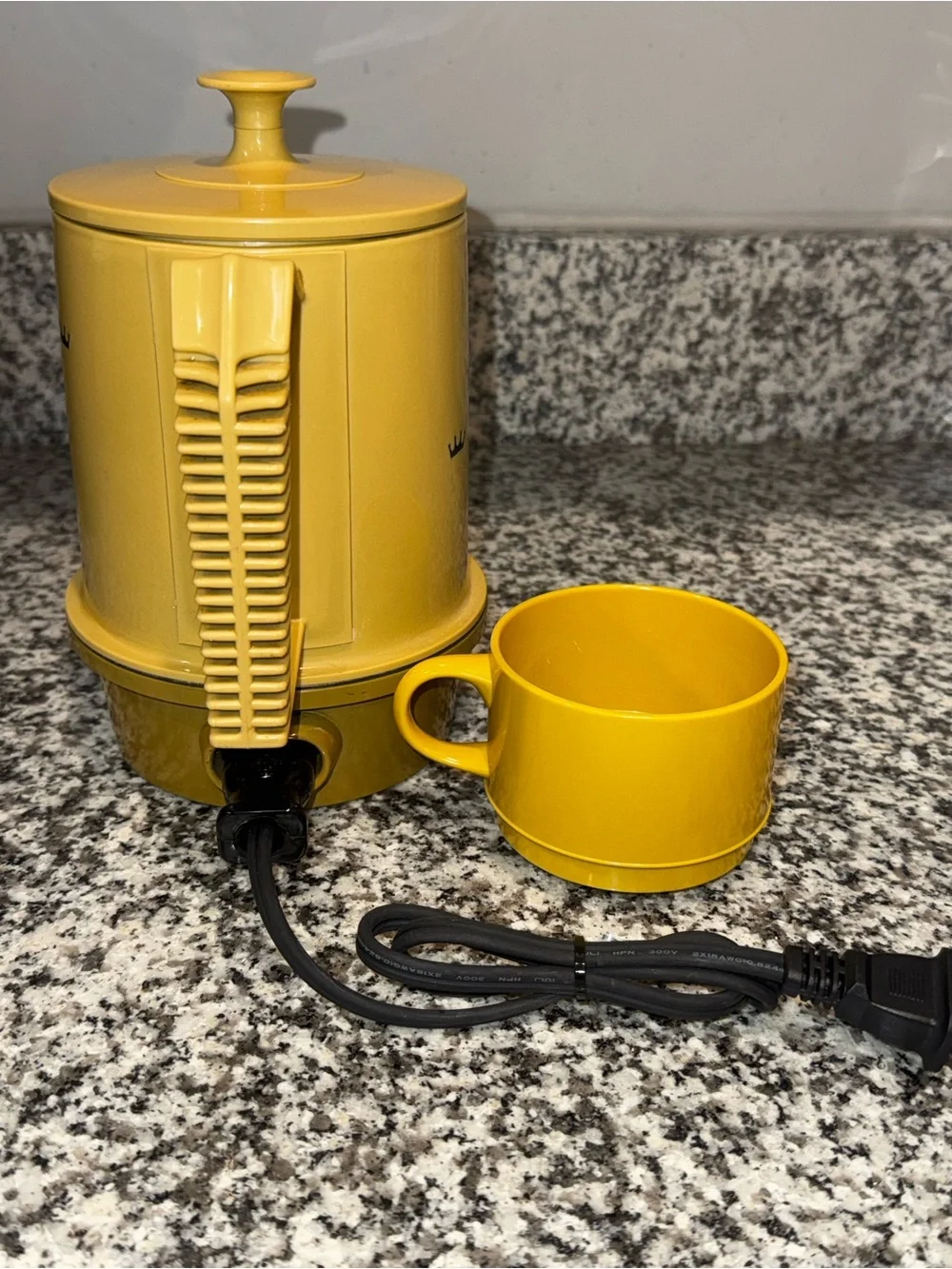Poly Perk Vintage Electric Percolator Coffee Maker Harvest Gold